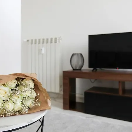Hacca Collection - Bocconi, Porta Romana 2br * Milan